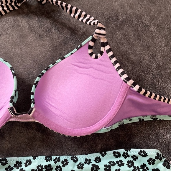 Unique Push-up Tie Side Bathing Suit - Picture 4 of 6